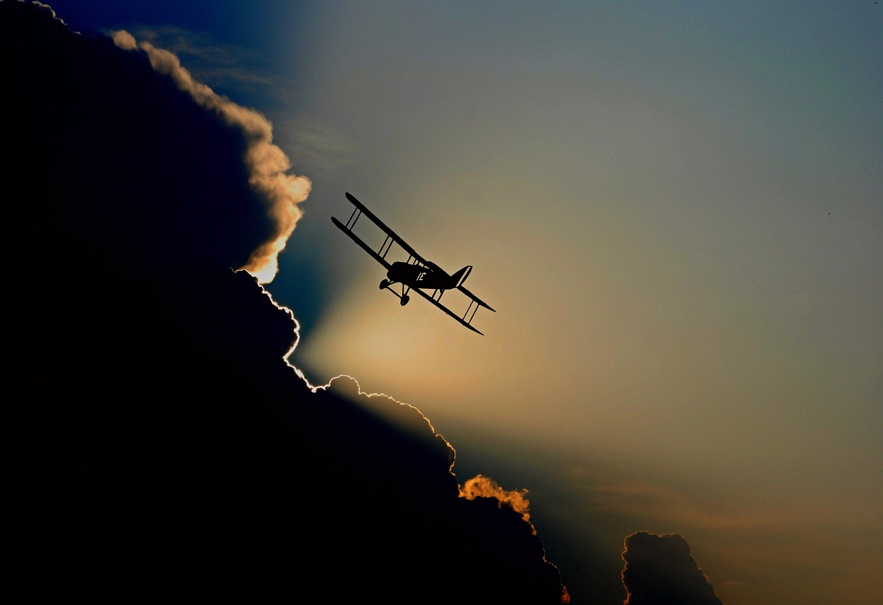 aircraft-g883c9afe6_1280